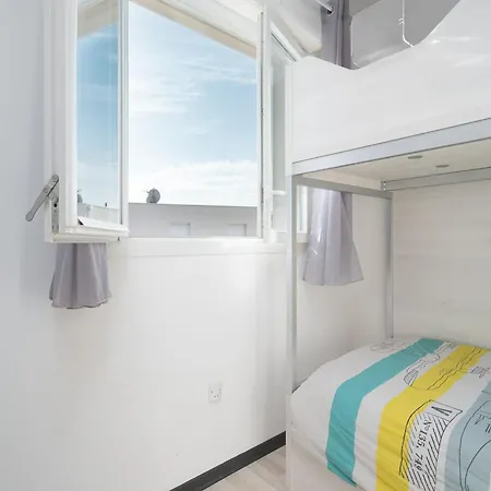 ヴィラ Spacious In *
